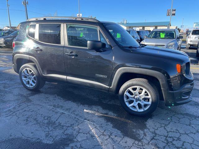 Jeep Renegade Latitude 4WD 2016