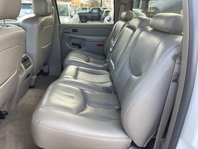 Chevrolet Silverado 2500HD LT Crew Cab 4WD 2004