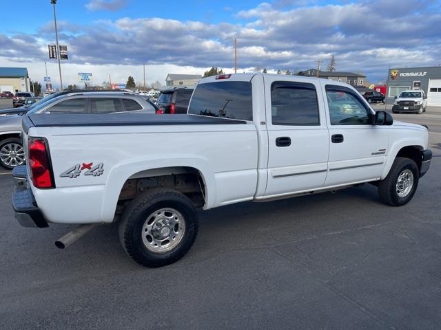 Chevrolet Silverado 2500HD LT Crew Cab 4WD 2004