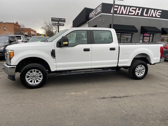 Ford F-250 SD XL Crew Cab 4WD 2017