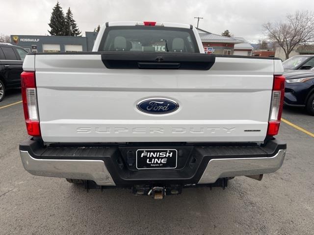 Ford F-250 SD XL Crew Cab 4WD 2017