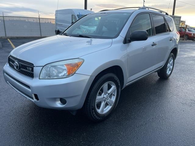Toyota RAV4 Base V6 2WD 2008