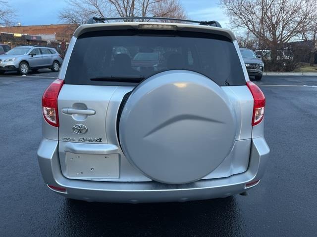 Toyota RAV4 Base V6 2WD 2008