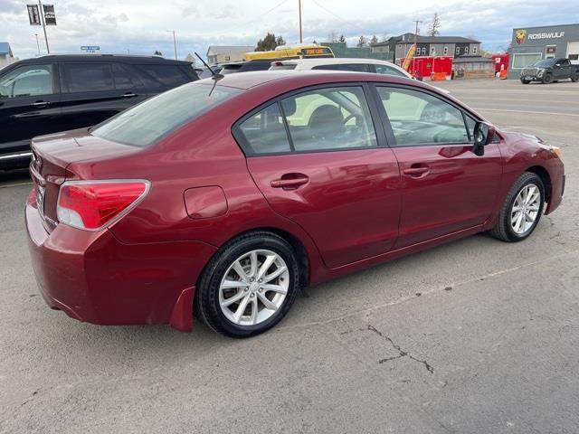 Subaru Impreza Premium 4-Door 2012