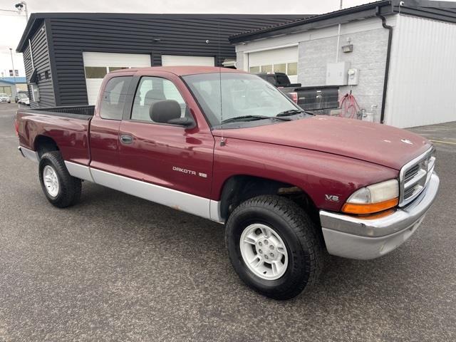 Dodge Dakota Club Cab 131" WB SLT 2000