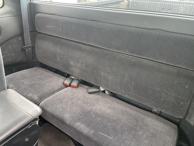 Dodge Dakota Club Cab 131" WB SLT 2000