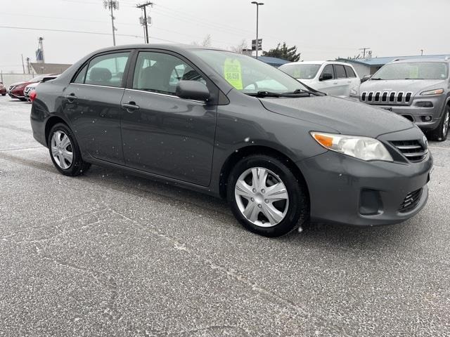 Toyota Corolla LE 4D Sedan 2013