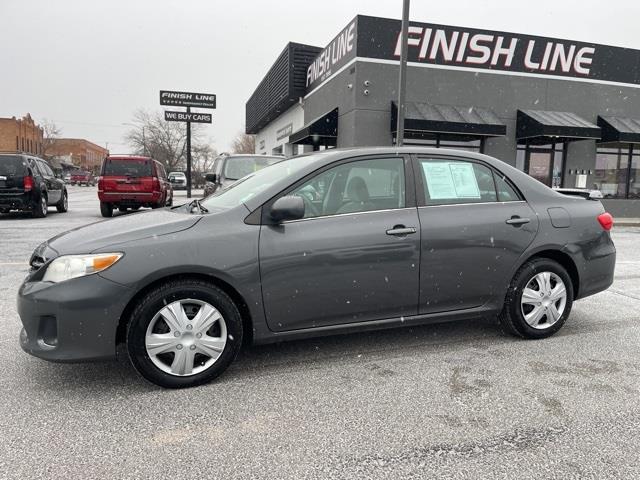 Toyota Corolla LE 4D Sedan 2013