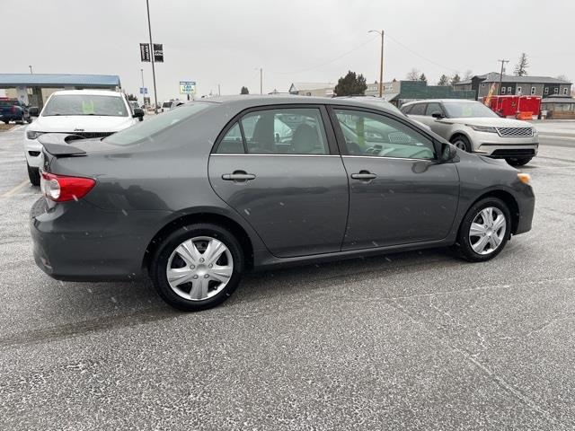 Toyota Corolla LE 4D Sedan 2013