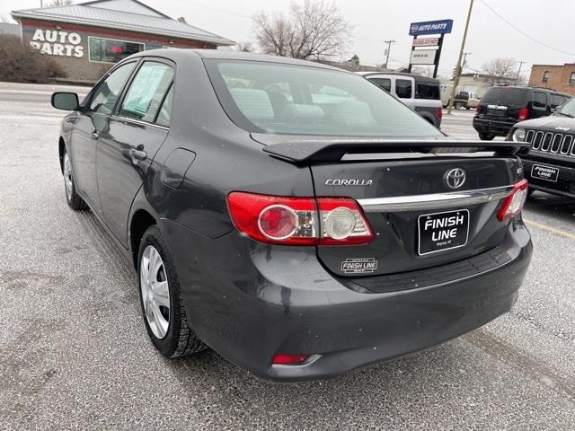 Toyota Corolla LE 4D Sedan 2013