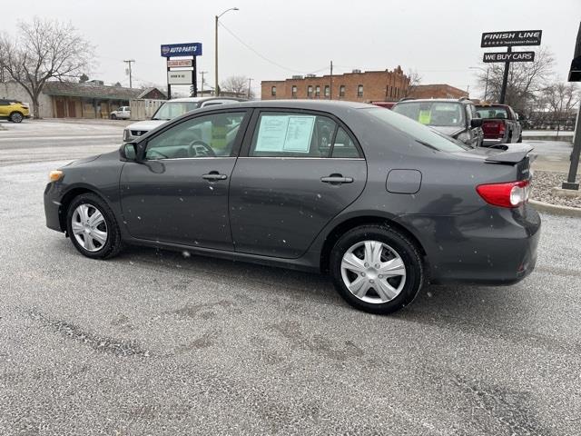 Toyota Corolla LE 4D Sedan 2013
