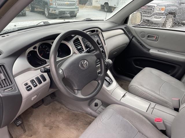 Toyota Highlander V6 2WD 2005