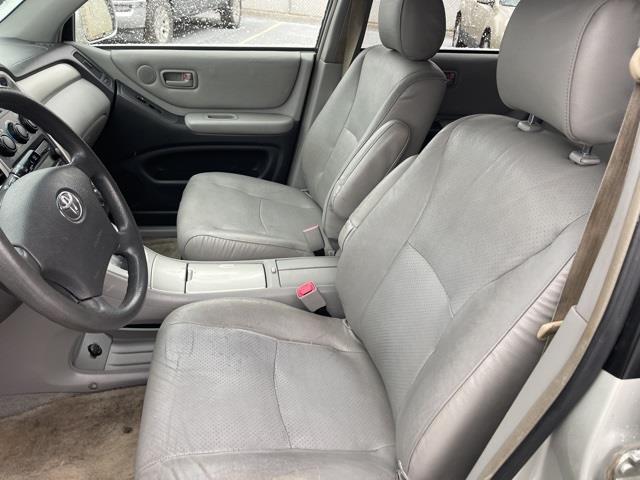 Toyota Highlander V6 2WD 2005