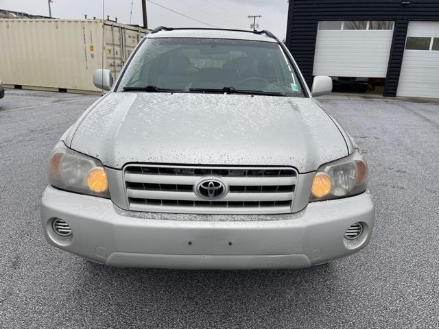 Toyota Highlander V6 2WD 2005
