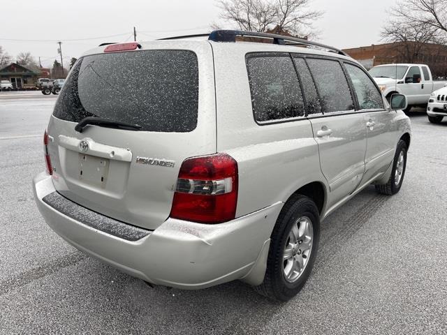 Toyota Highlander V6 2WD 2005