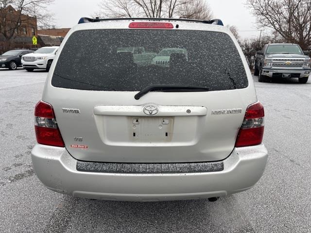 Toyota Highlander V6 2WD 2005