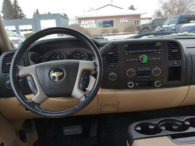 Chevrolet Silverado 2500HD LT Crew Cab 4WD 2011