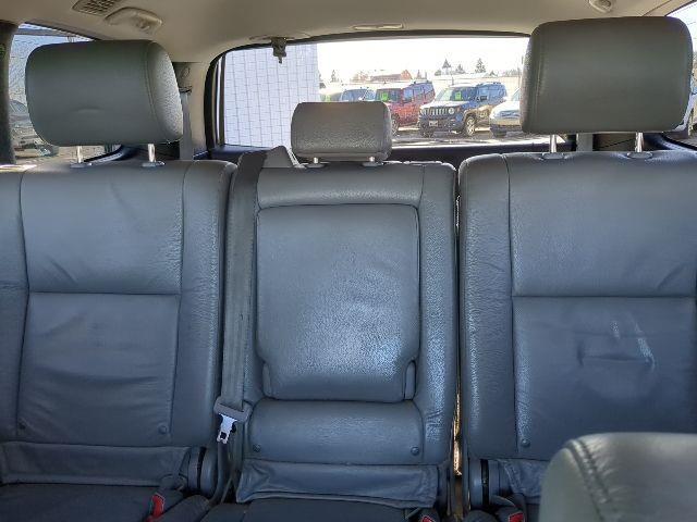 Toyota Sequoia SR5 5.7L 4WD 2016