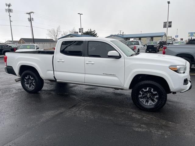 Toyota Tacoma SR5 Double Cab 4X4 V6 2016