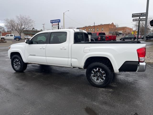 Toyota Tacoma SR5 Double Cab 4X4 V6 2016