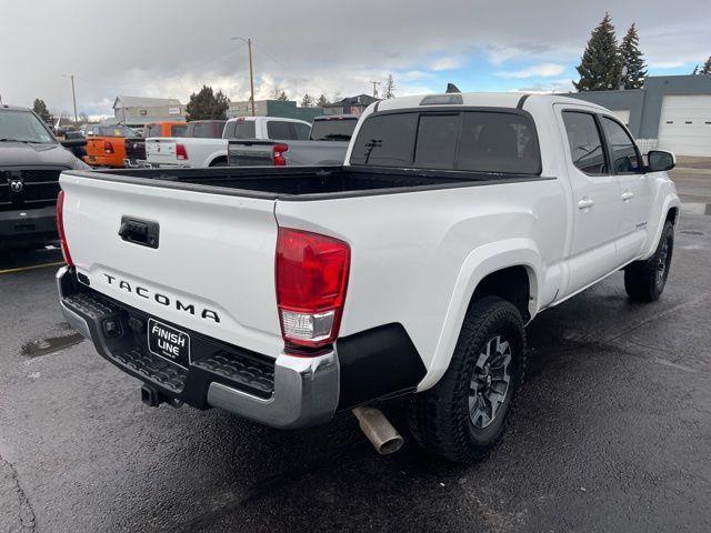 Toyota Tacoma SR5 Double Cab 4X4 V6 2016