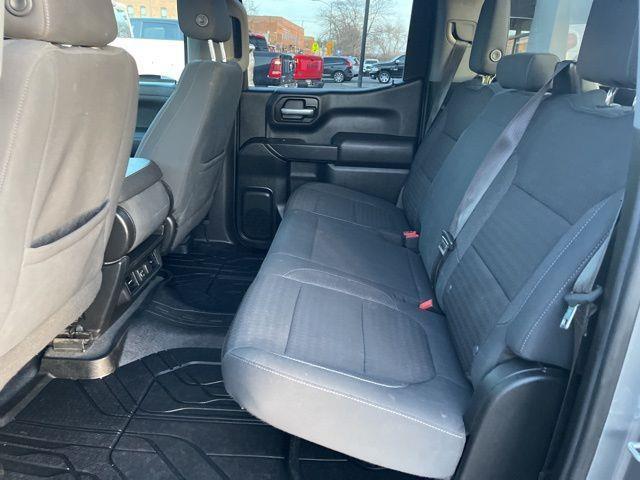 Chevrolet Silverado 1500 LT Crew Cab 4WD 2021