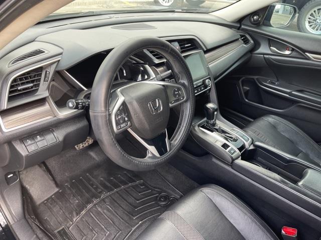 Honda Civic Touring Sedan CVT 2020