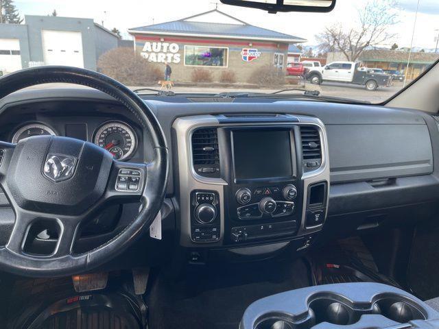 RAM 1500 SLT Crew Cab SWB 4WD 2015