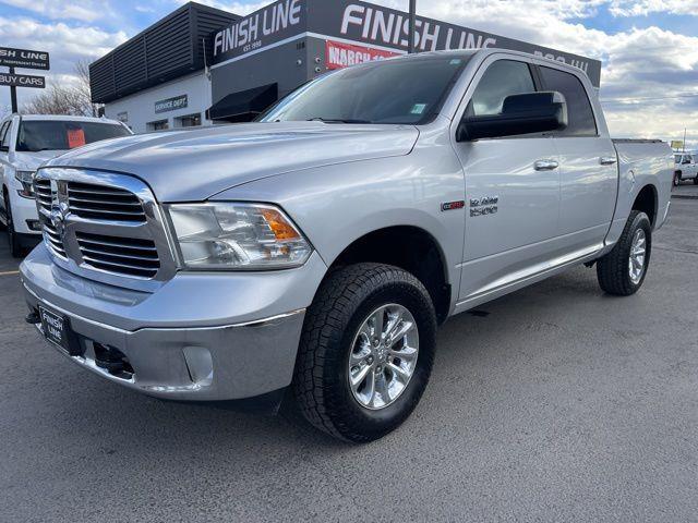 RAM 1500 SLT Crew Cab SWB 4WD 2015