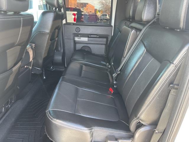 Ford F-450 SD Lariat Crew Cab DRW 4WD 2014