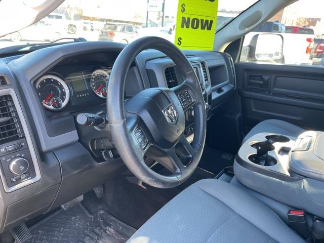 RAM 1500 Tradesman Crew Cab SWB 4WD 2018