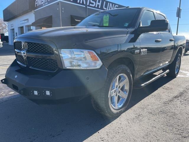 RAM 1500 Tradesman Crew Cab SWB 4WD 2018