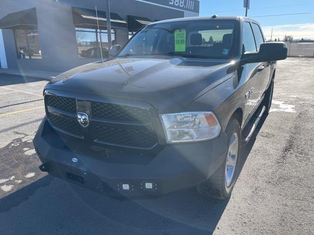 RAM 1500 Tradesman Crew Cab SWB 4WD 2018