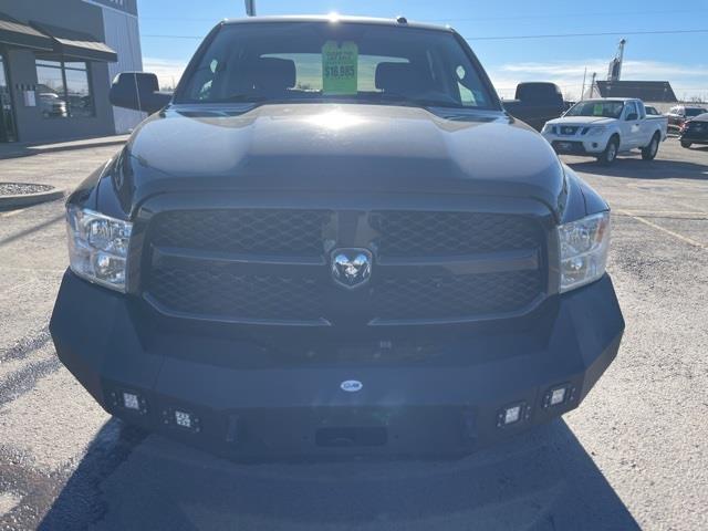 RAM 1500 Tradesman Crew Cab SWB 4WD 2018