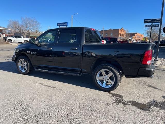 RAM 1500 Tradesman Crew Cab SWB 4WD 2018