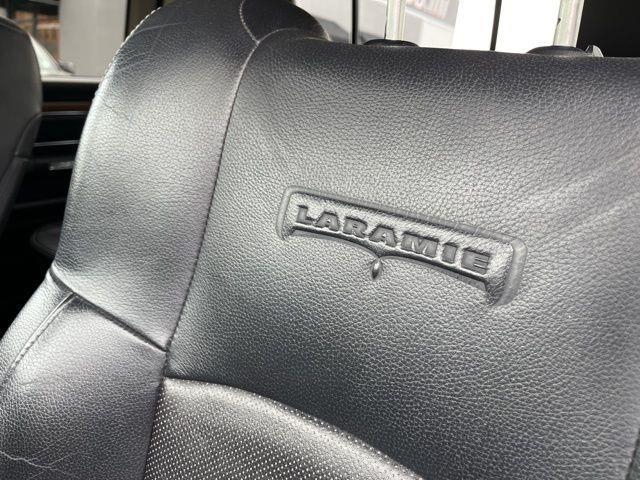 RAM 1500 Laramie Crew Cab SWB 4WD 2014