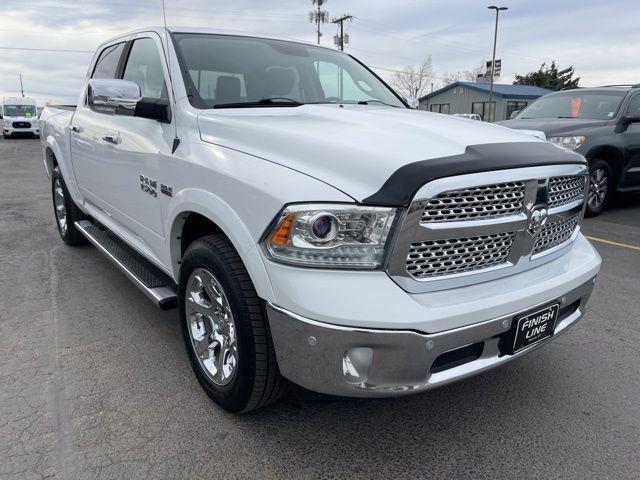 RAM 1500 Laramie Crew Cab SWB 4WD 2014