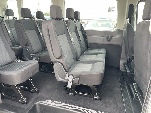 Ford Transit 350 Wagon Low Roof XLT w/Sliding Pass. 148-in. WB 2021