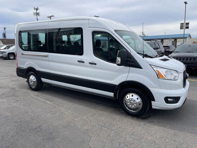 Ford Transit 350 Wagon Low Roof XLT w/Sliding Pass. 148-in. WB 2021