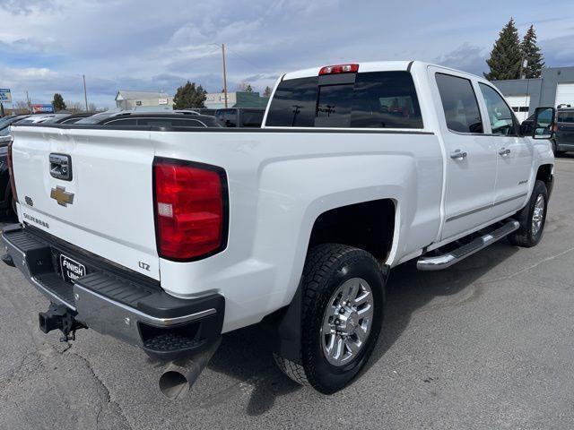 Chevrolet Silverado 2500HD LTZ Crew Cab 4WD 2016