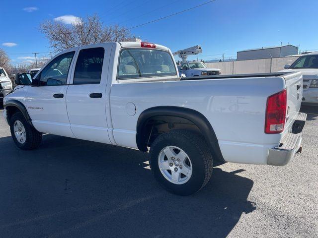 Dodge Ram 1500 SLT Quad Cab 4WD 2005