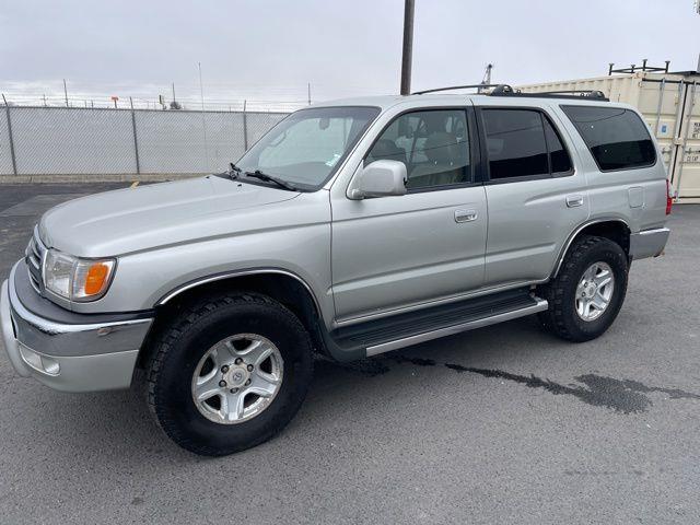 2000 Toyota 4Runner SR5 4WD