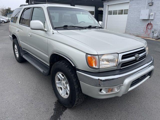 Toyota 4Runner SR5 4WD 2000