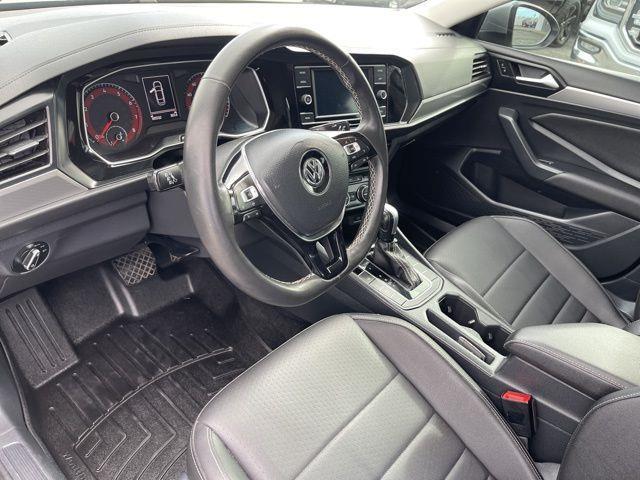 Volkswagen Jetta 1.4T SE 8A 2021