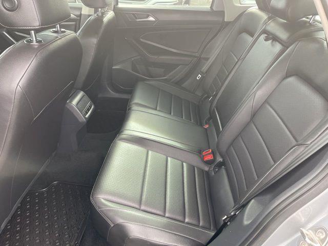 Volkswagen Jetta 1.4T SE 8A 2021