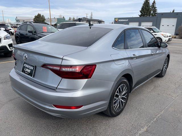 Volkswagen Jetta 1.4T SE 8A 2021