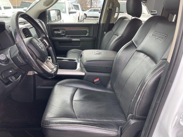 RAM 1500 Laramie Crew Cab SWB 4WD 2017