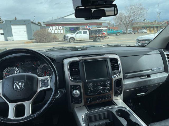 RAM 1500 Laramie Crew Cab SWB 4WD 2017