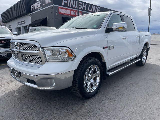 RAM 1500 Laramie Crew Cab SWB 4WD 2017
