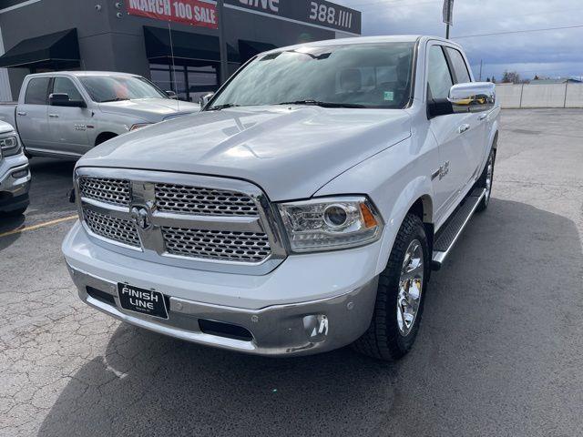 RAM 1500 Laramie Crew Cab SWB 4WD 2017